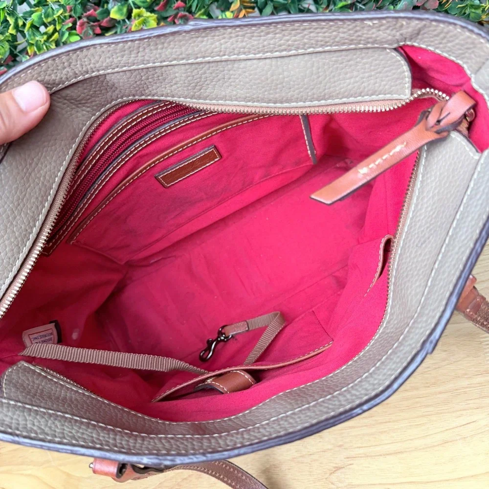 Dooney & Bourke Taupe Pebbled Leather Tote Bag Brown Trim Red Lining Medium